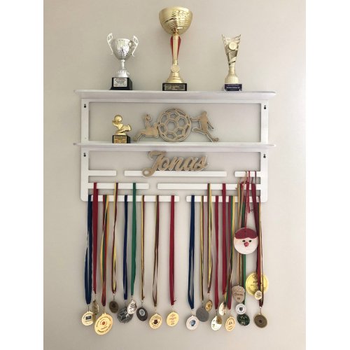 Dviejų lentynų medalių kabykla