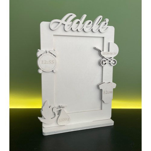 Rėmelis su vardu ir metrikais